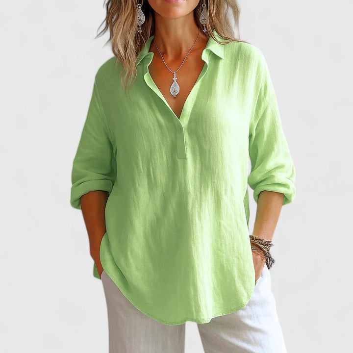 Elegant women's blouse for versatile day-to-night wear. A stylish comfort fit top for work or casual outings.