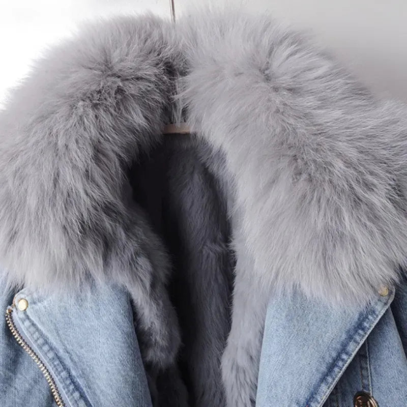 Elegant women's outerwear jacket, providing ultimate comfort and effortless style for cozy winter layering.