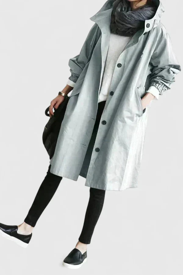 Oversized fit women's winter jacket, long sleeve & comfortable. Stylish cold weather outerwear for daily use.
