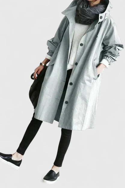 Oversized fit women's winter jacket, long sleeve & comfortable. Stylish cold weather outerwear for daily use.