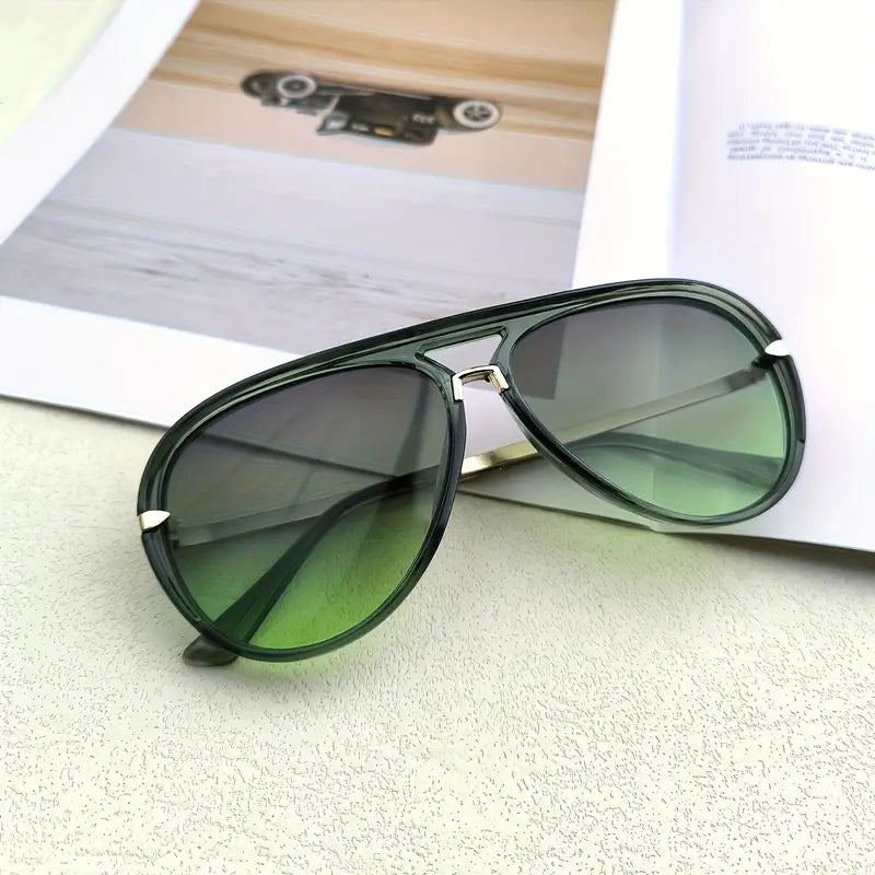 Trendy women's oversized aviator sunglasses, an essential stylish eyewear and fashion accessory.