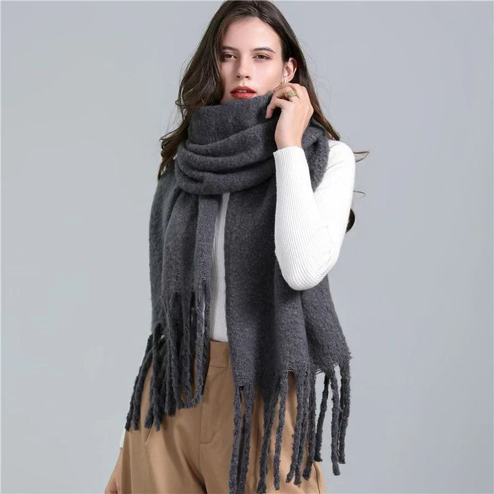 Elira women's stylish plaid scarf, a trendy winter fashion essential.