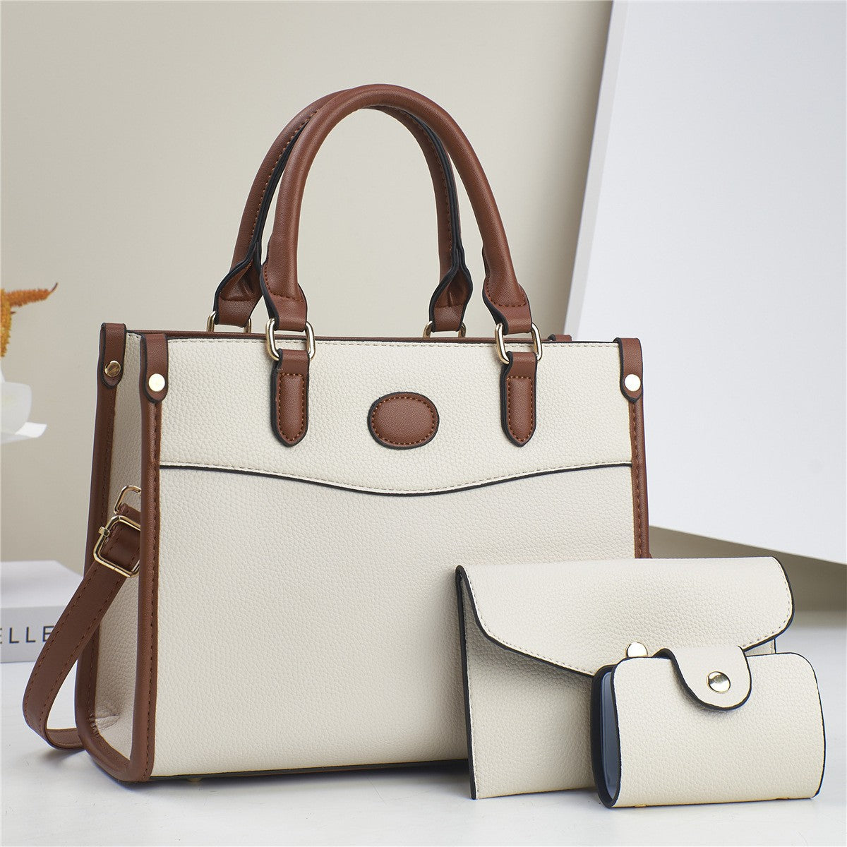 Chic women's 3-in-1 handbag set: Verona Trio tote bag, shoulder bag, and matching wallet. Multi-piece fashion.