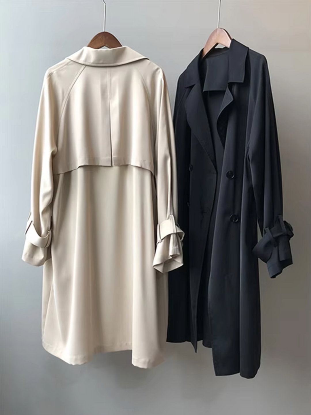 Elegant women's double-breasted trench coat with a chic lapel collar. A waterproof and stylish women's coat.