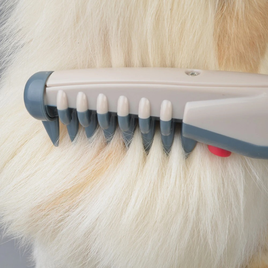 Efficient cat & dog grooming brush. Tangle-free detangler reduces shedding, promoting a shiny, healthy coat.