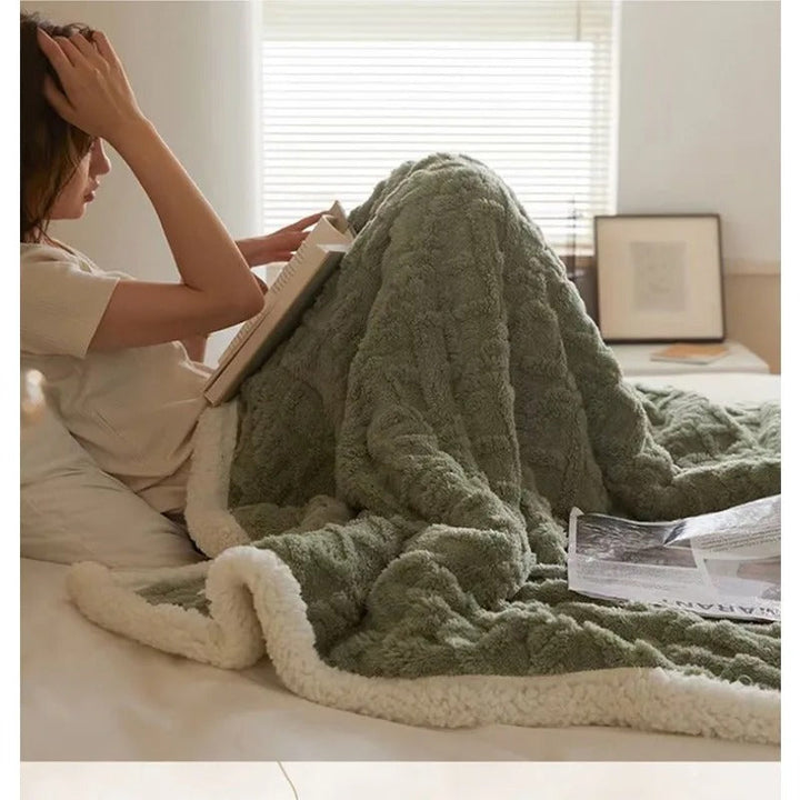 Warm lambswool fleece blanket, perfect as a cozy throw or stylish home decor.
