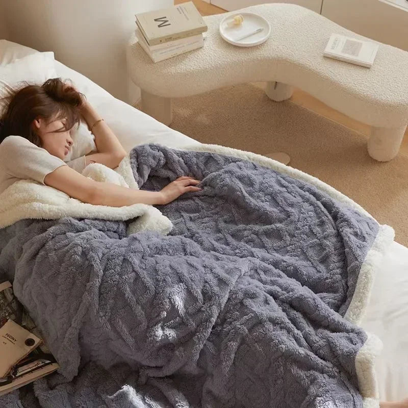 Luxurious thick lambswool blanket, perfect for adding warmth & style to any room.