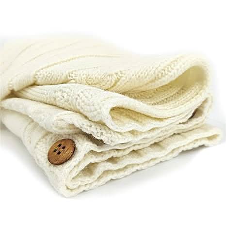 Neutral baby plush swaddle wrap blanket, ultra-soft infant comfort. Perfect cozy newborn baby gift.