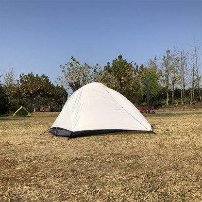 Unisex ultralight bivy tent, close-up of waterproof fabric and zippers, durable camping gear