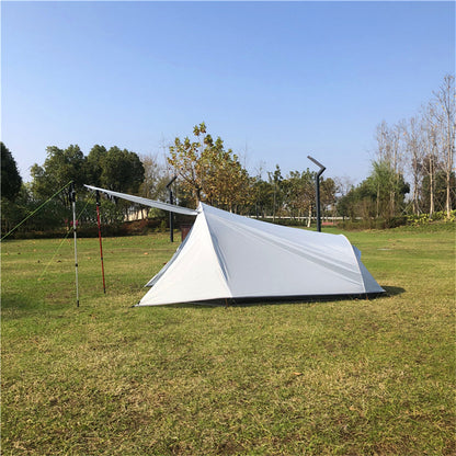 Robust 1.58kg ultralight 2-person tunnel tent, perfect for hiking trips.