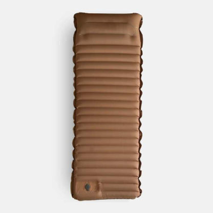 Portable ripstop camping mattress for comfortable sleep, ultralight and easy to inflate.