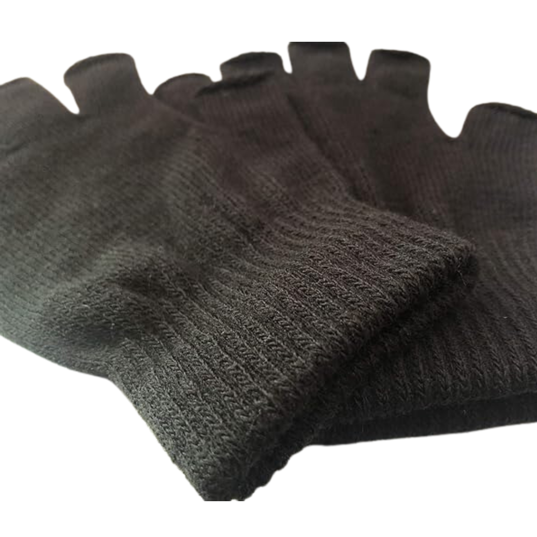 Cozy unisex 2-pack knitted fingerless gloves, ideal for keeping hands warm while allowing full finger dexterity.