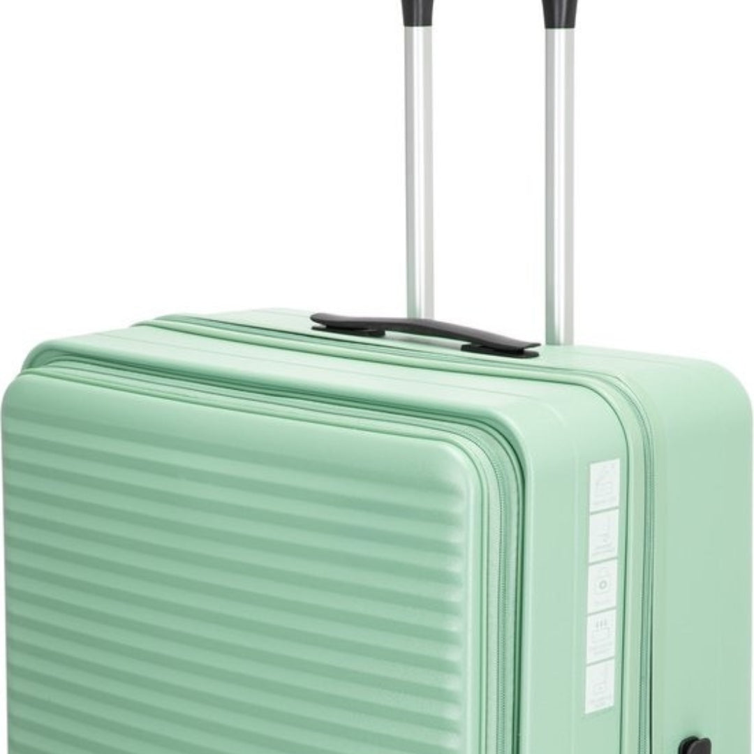 Versatile unisex 2-piece hardshell luggage with laptop compartment for any type of journey.