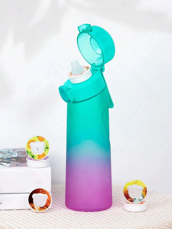 Hydrate with this reusable 0.65L scent bottle. Innovative flavor by aroma, healthy choice.