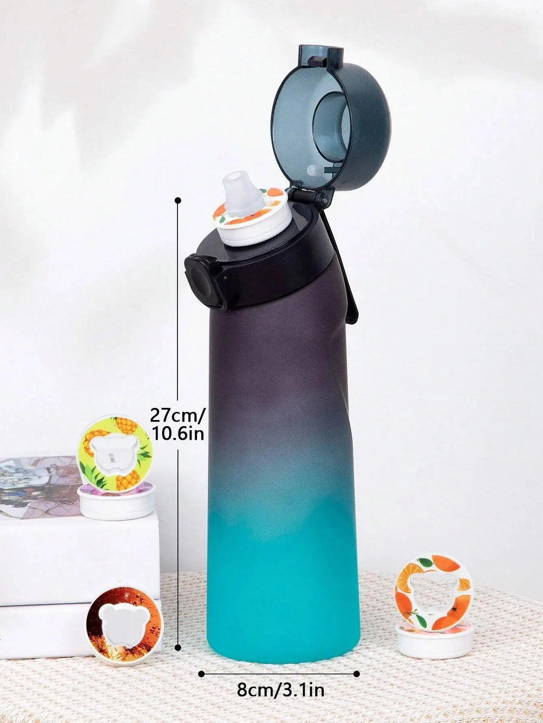 Innovative scent bottle for healthy drinks. Enjoy flavored water by smell, 0.65L capacity.