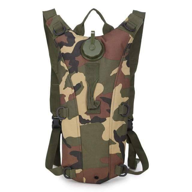 Back panel of the hydration backpack featuring breathable mesh and adjustable straps