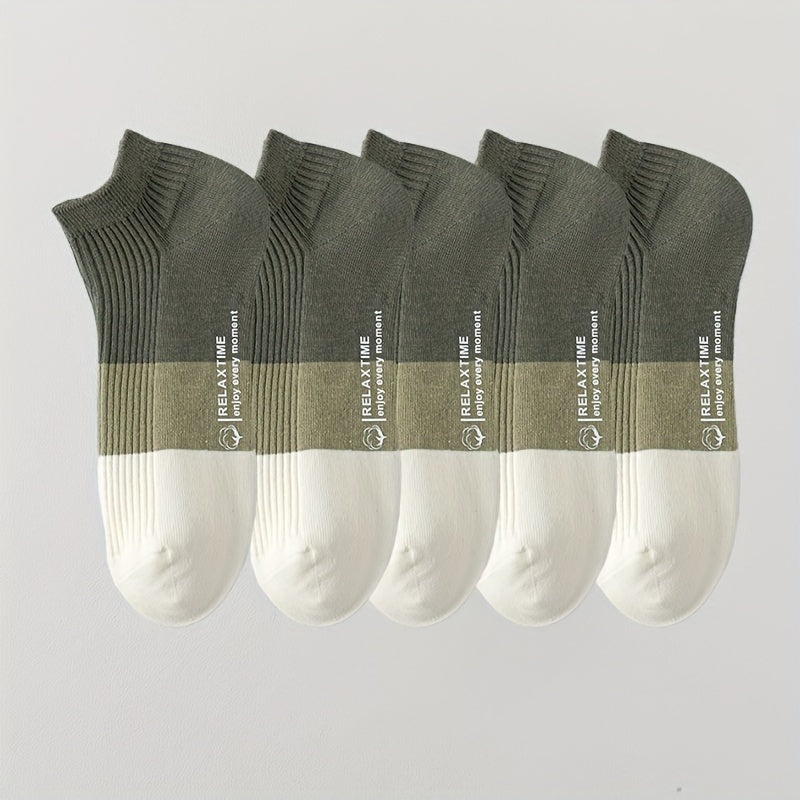 Comfortable unisex low-cut ankle socks, 5-pack. Soft, breathable material for athletic training or casual outfits.