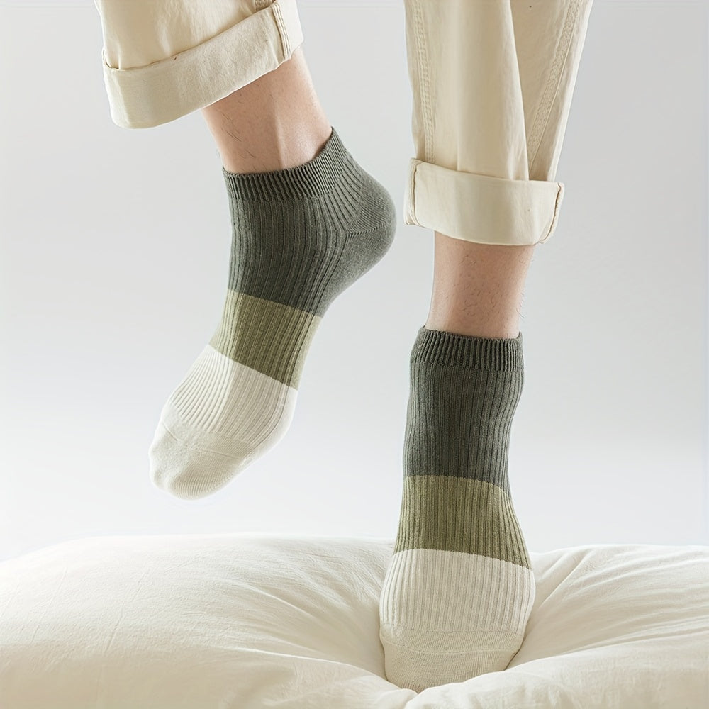 Everyday comfort ankle socks, unisex 5-pack. Low-cut design, soft cotton blend for maximum breathability.