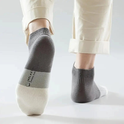 Breathable unisex ankle socks, 5-pack. Low-cut design with premium comfort for all-day wear and activities.
