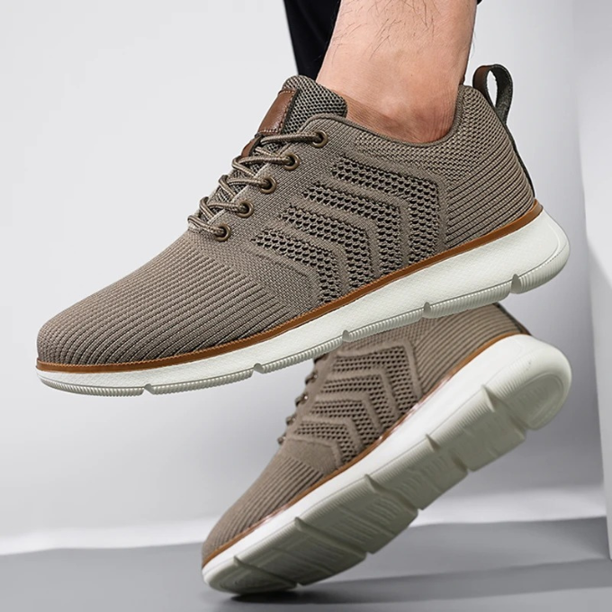 Comfortable unisex lace-up sneakers, Airmesh design for breathable activewear.