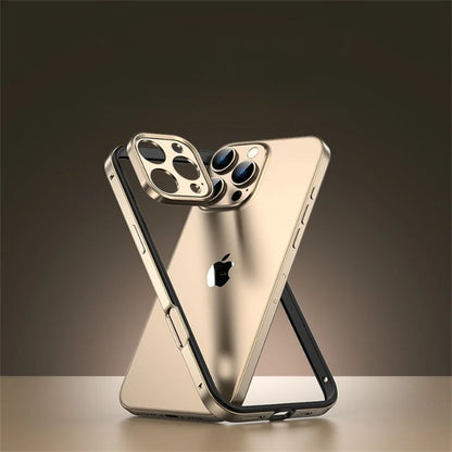 Unisex aluminum alloy iPhone case offers robust camera & screen protection.