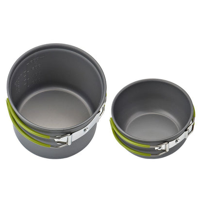 Durable camping cooking set, lightweight & portable for all your outdoor kitchen needs.