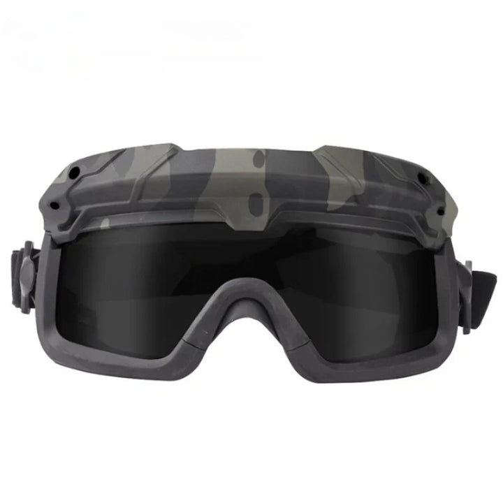 Unisex tactical goggles, crucial anti-fog eyewear for active outdoor sports participation.