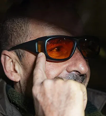 Unisex anti-glare night driving glasses, enhancing vision safety & reducing eye strain from headlights.