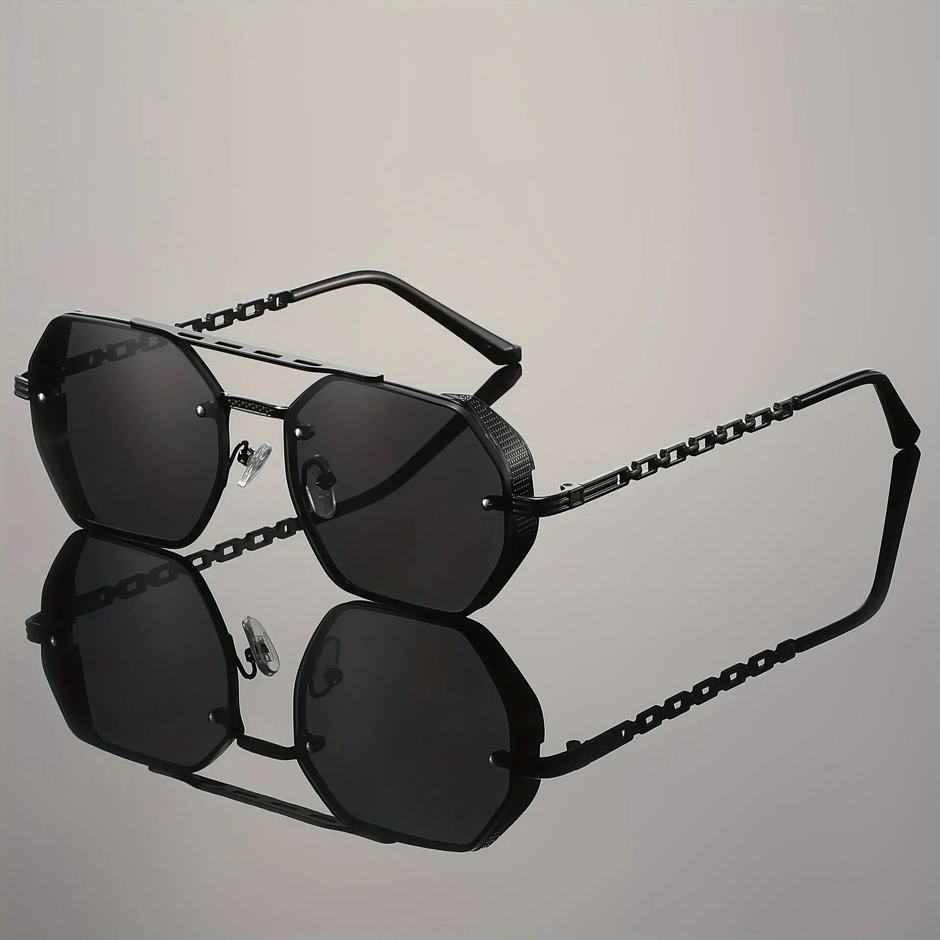 Trendy Avery unisex sunglasses, a versatile eyewear accessory for fashion-conscious individuals with UV400.