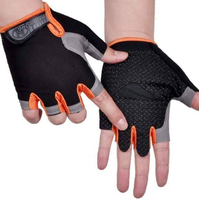 Close-up of velcro wrist strap on unisex fingerless cycling gloves, ensuring a secure fit.