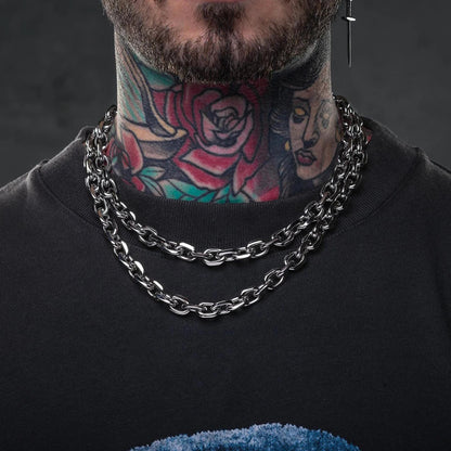 Close-up of a bold, heavyweight unisex chainlink necklace, showcasing its polished finish and modern design.