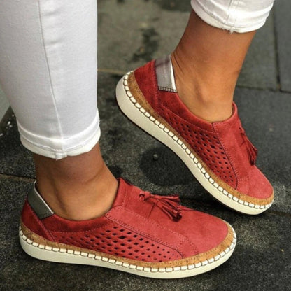 Lightweight Calvona orthopedic slip-on shoes with breathable material, arch support & cushioned comfort.