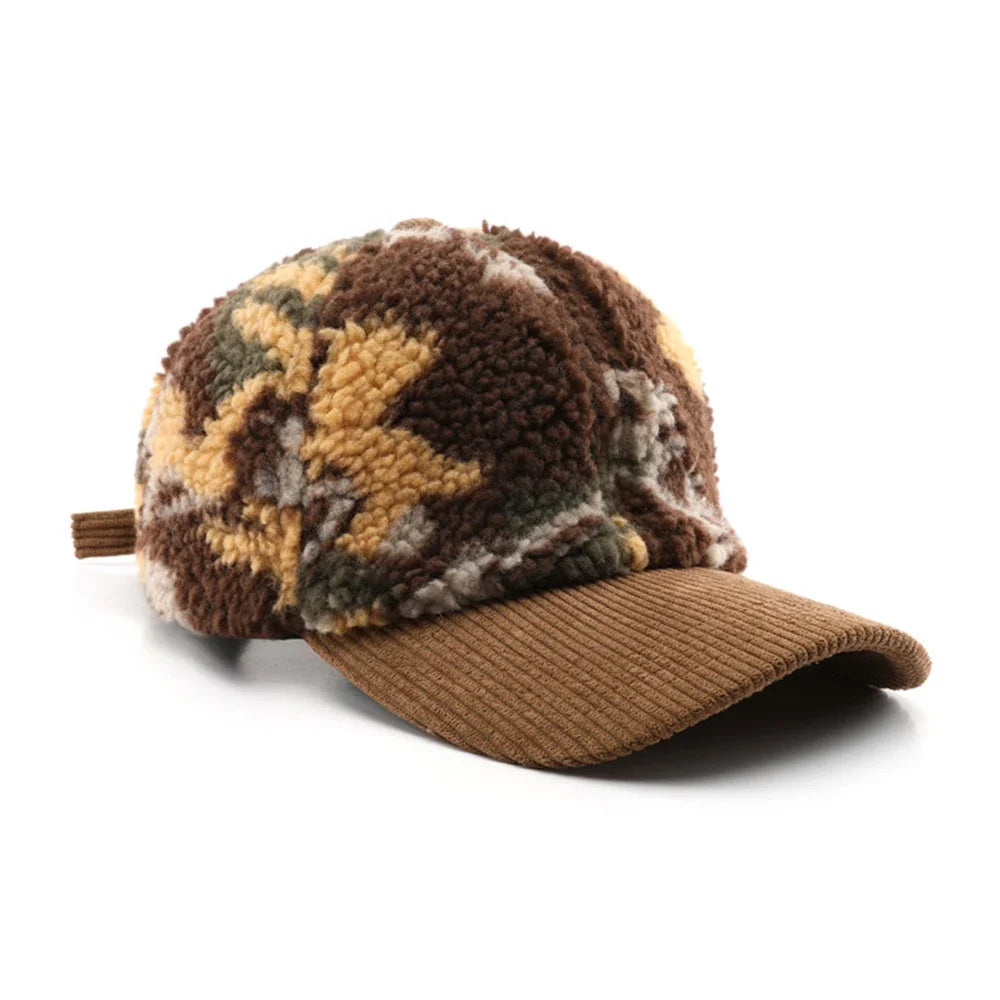 Model wearing a warm unisex camouflage fleece hat, perfect for outdoor winter adventures.