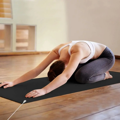 Unisex carbon fiber grounding mat for earthing therapy, promoting better sleep and natural wellness benefits.