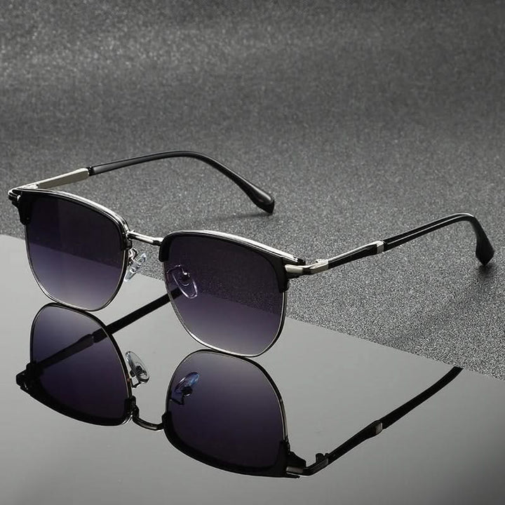 Stylish unisex Clubmaster eyewear featuring a sleek metal frame for modern fashion.