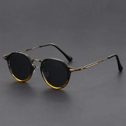 Unisex classic metal frame sunglasses providing complete UV protection.