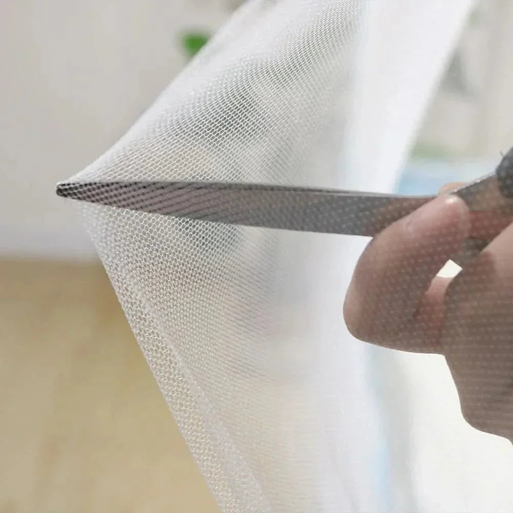 Unisex insect protection net, collapsible & portable for bug-free sleep.