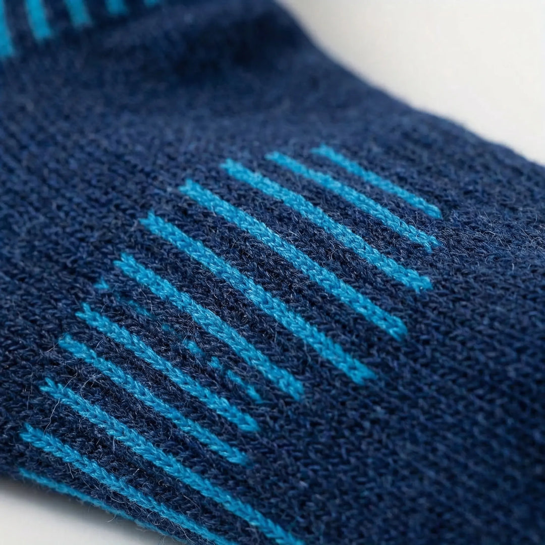 No-show ankle active socks in a 5-pack, designed for ultimate comfort and support during running and training.