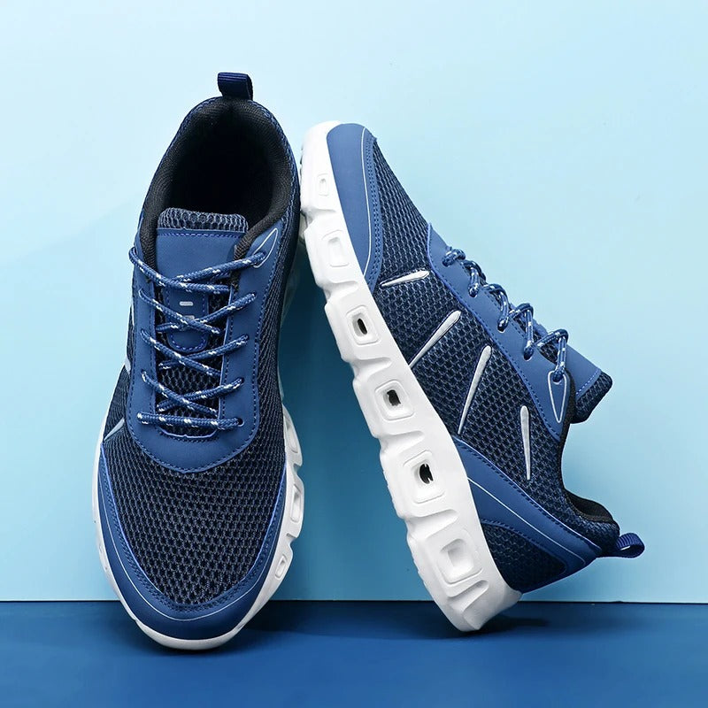 Close-up of advanced cushioning technology in unisex running shoes, ensuring all-day comfort & support.