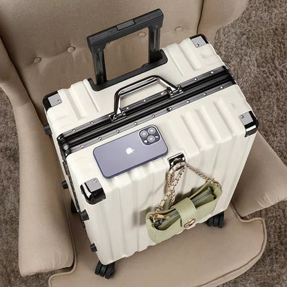 Dependable vacation gear: protective spinner suitcase with secure locking mechanism & robust construction.
