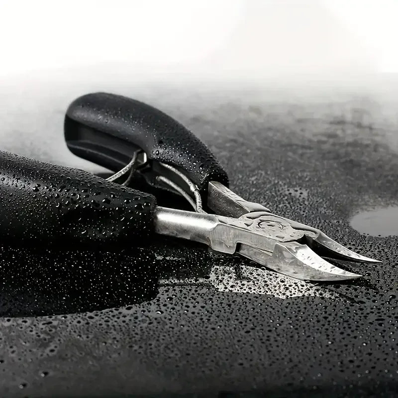 Sharp stainless steel toenail scissors for effective trimming of thick & ingrown nails. Pedicure beauty tool.