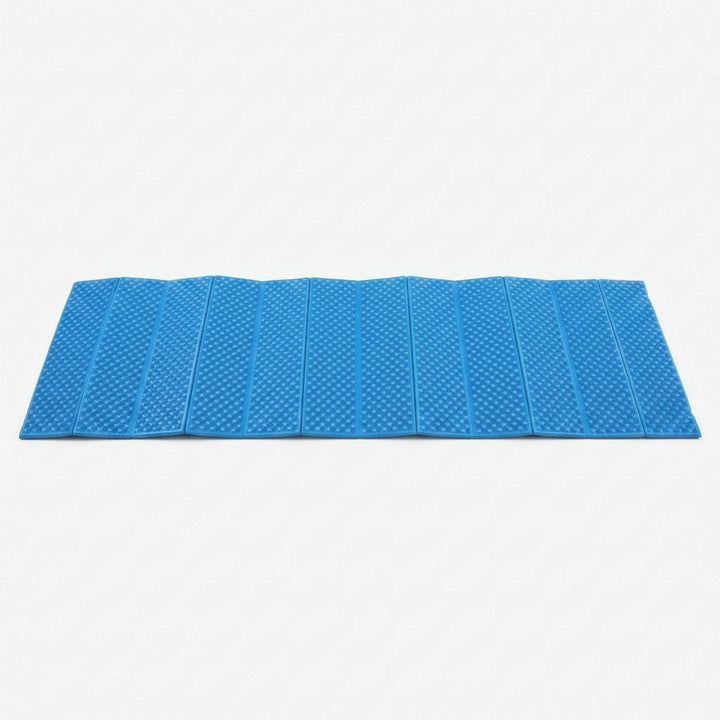 Ultralight foldable XPE foam sleeping pad, perfect for backpacking & easy transport. Compact outdoor camping mat.