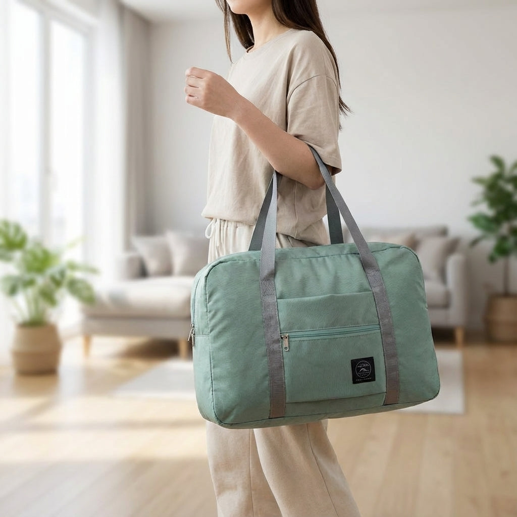 Unisex foldable lightweight travel duffel bag. Perfect carry-on for weekend trips & airport travel.