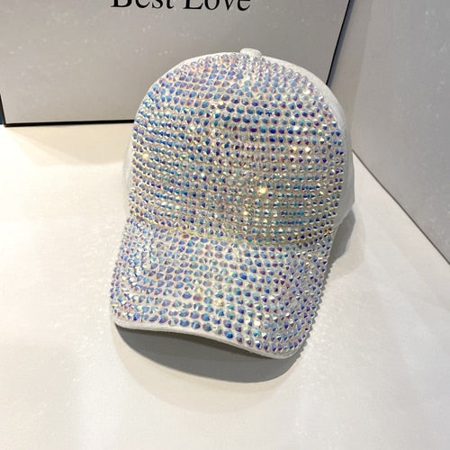 Stylish black glitter hat, a unisex sparkle accessory for a standout party look.