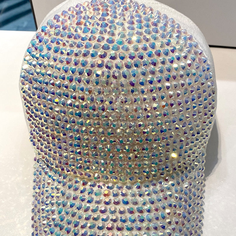 Shimmering unisex glitter hat, a dazzling sparkle accessory for festive occasions.