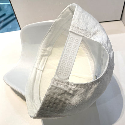 Trendy unisex glitter hat, offering a dazzling sparkle & stylish fashion appeal.