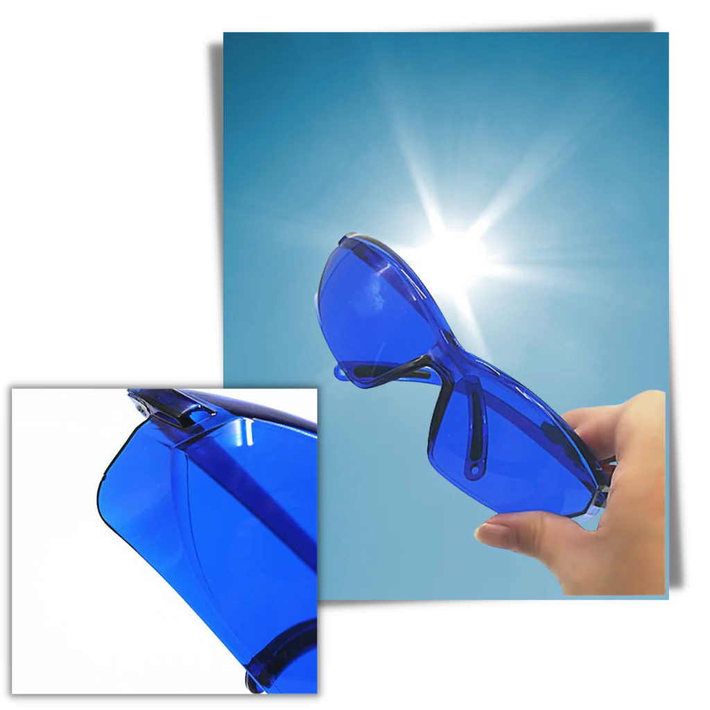 Golf equipment: Unisex ball finder glasses with UV protection, lightweight design for outdoor sport. Great for golfers.