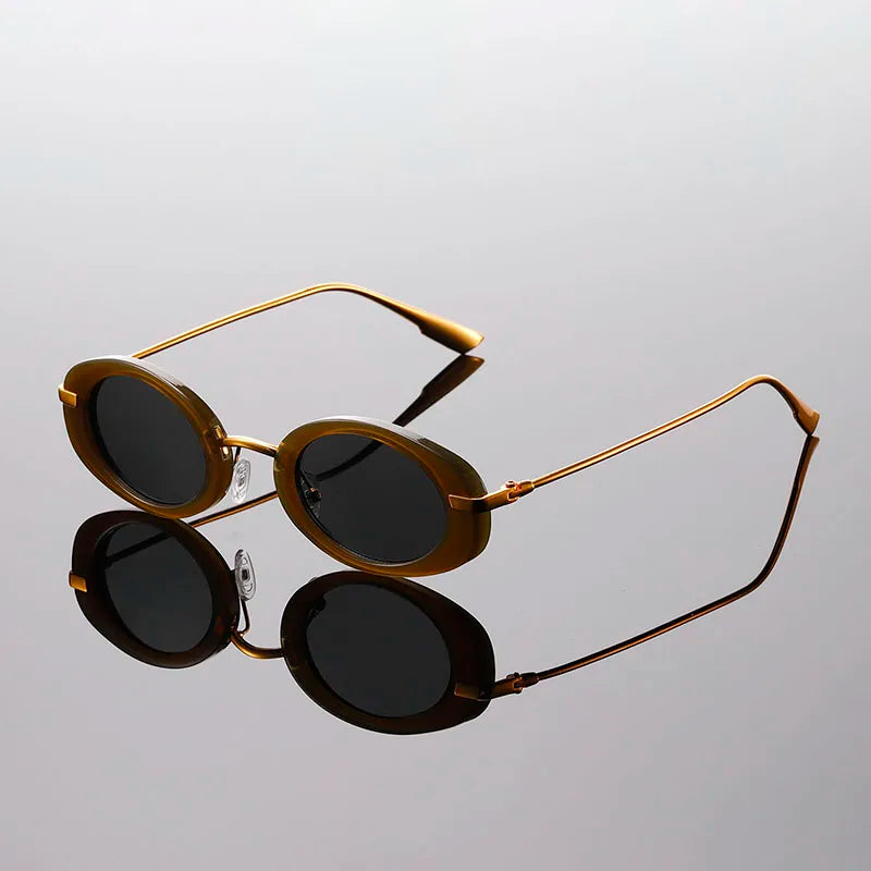 Modern unisex shield sunglasses, perfect for fashion and eye protection. Features UV400 lenses.
