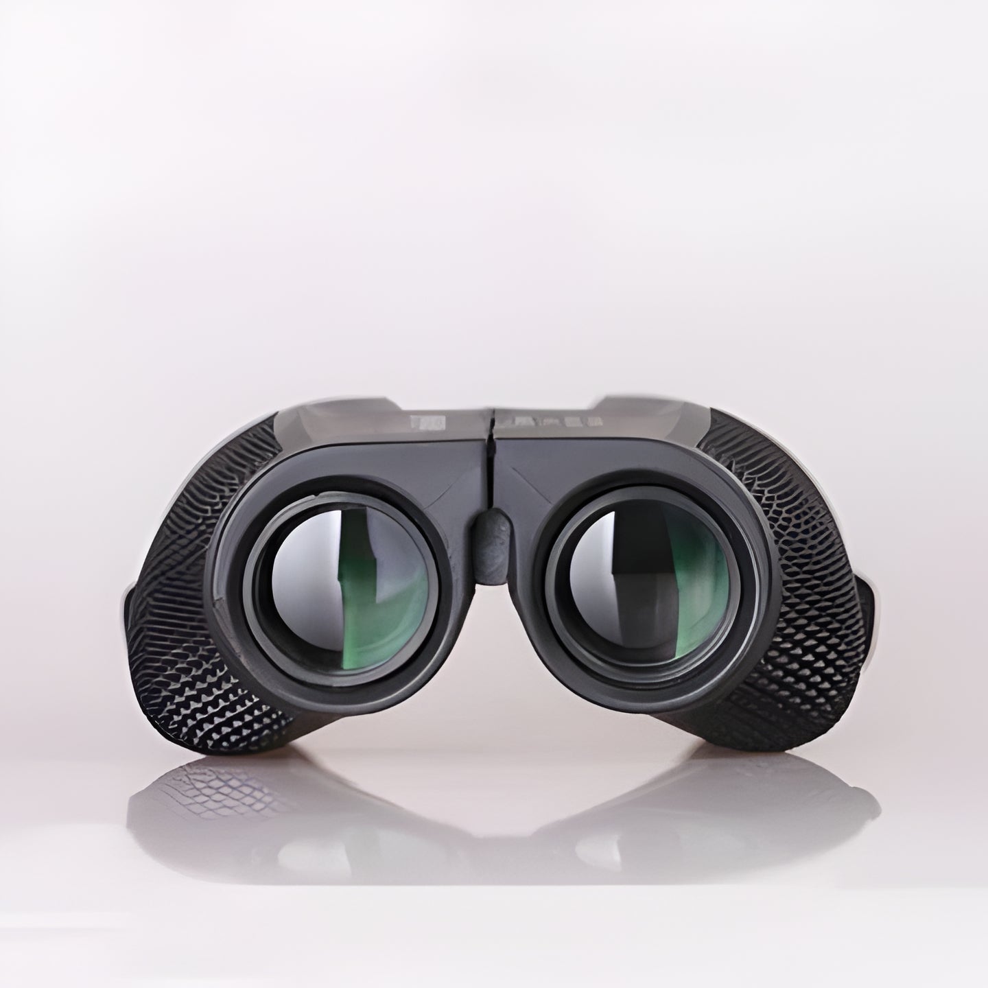 Durable waterproof night vision binoculars for outdoor adventure, wildlife observation, and low-light hunting.