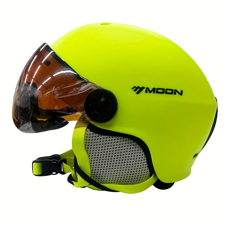 Durable PC EPS snowboard helmet, adjustable fit for ultimate outdoor safety.